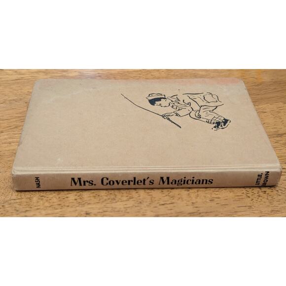 Book Mrs Coverlet's Magicians by Mary Nash - Picture 2 of 8